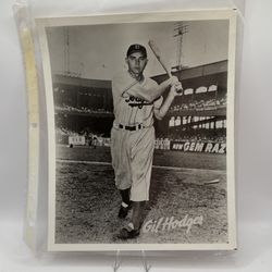 Vintage Gil Hodges, Brooklyn Dodgers-8”x10” Baseball Photo/Print.