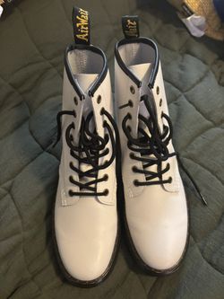 Doc Martins 1460 White Airwair Boots