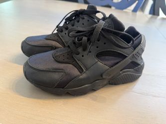 Nike Women Sneakers $12 Size 8