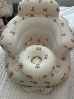 Inflatable baby chair