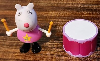 Peppa Pig Suzy Sheep Music Figure With Drums Pink 2.5 Inches