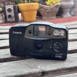 Vintage Canon Sureshot 35mm Film Camera 
