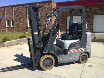 5000 LB. Capacity Nissan Forklift