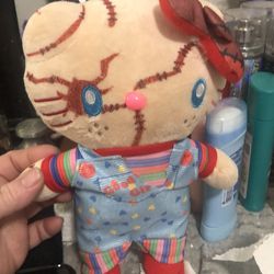 Hello kitty chuckie window doll