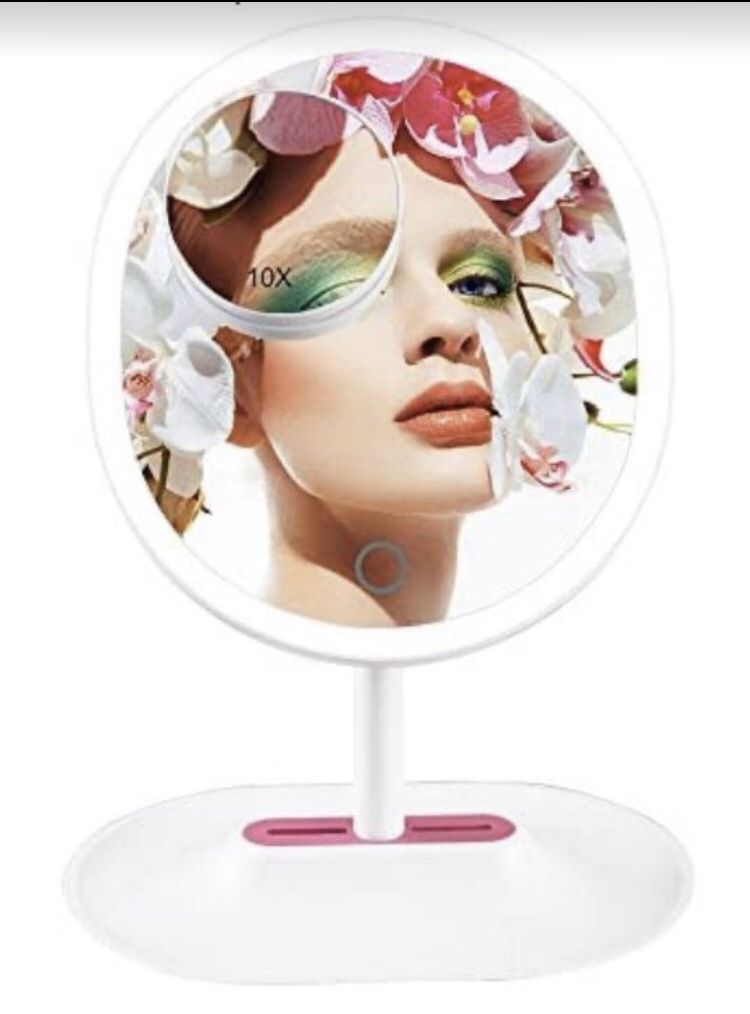 DAXGD Vanity Makeup Mirror with LED Lights