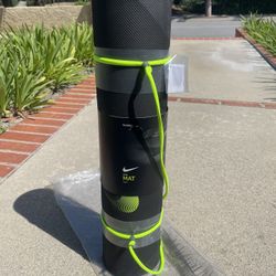 NIKE Exercise Workout Mat (NEW)