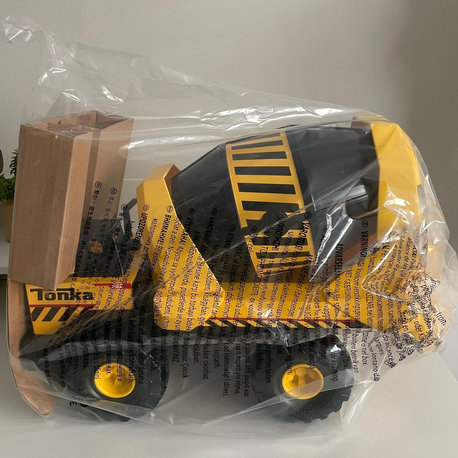 TONKA - STEEL CLASSICS CEMENT MIXER - AMAZON EXCLUSIVE