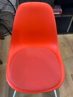 2 Plastic Eames Chairs