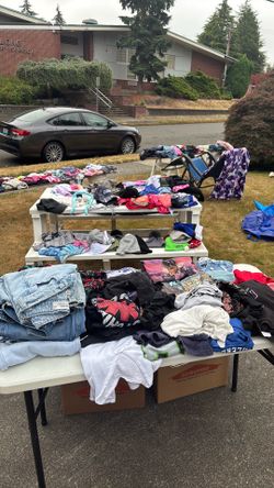 Women’s clothes and girl teen clothes
