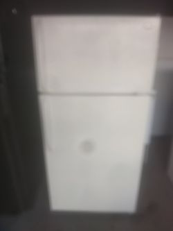 Refrigerator Mediano 