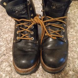 Boots.  Size 8  Great Shape 