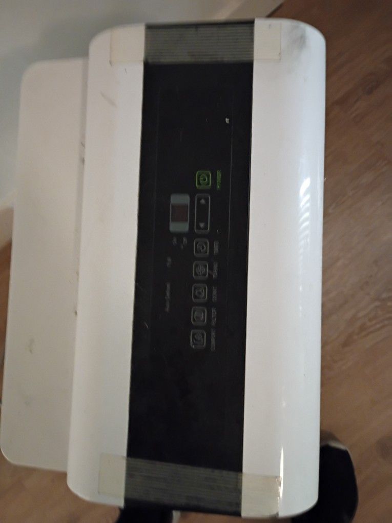 Dehumidifier Seasons 35 Pint