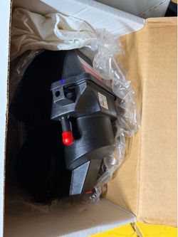 Power Steering Pump w/ Reservoir (contact info removed)2 – New in Box – GM TrailBlazer/Envoy