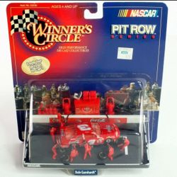 NASCAR 1998 Winners Circle 1:64 Pit Row Dale Earnhardt Coca-Cola Car   UU20