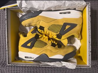 Lightning Jordan 4