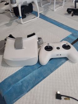Fpv googles  and remote  universal