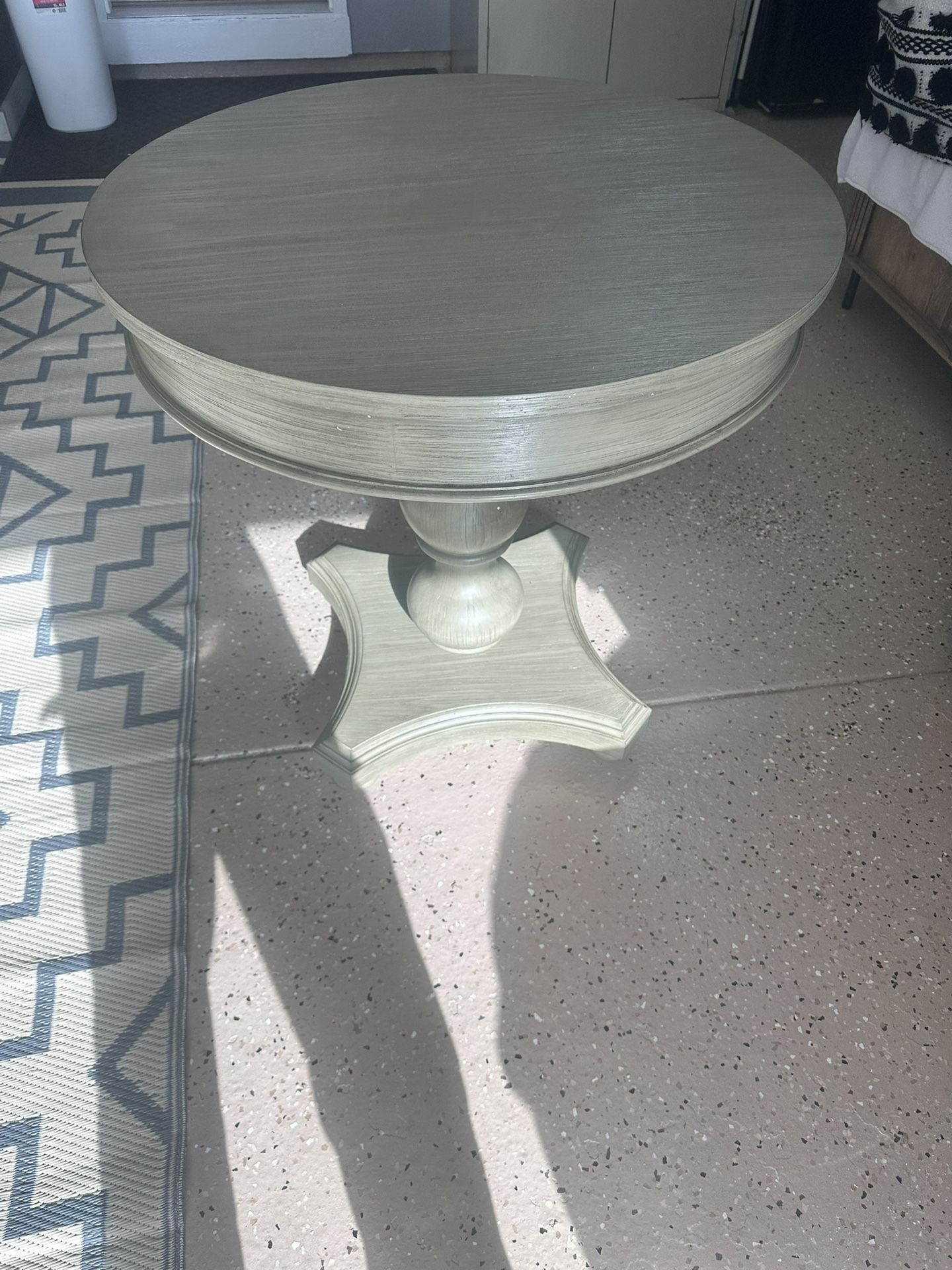 Table/ End Table