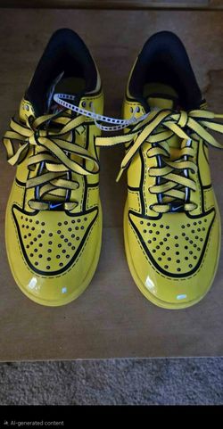 Boys Nike size 4.5 Y