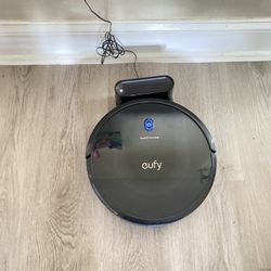 EUFY  RoboVac 11S Max