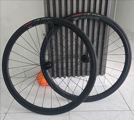 Set Wheels Maddux RD 2.0 / Specialized S Works Tires