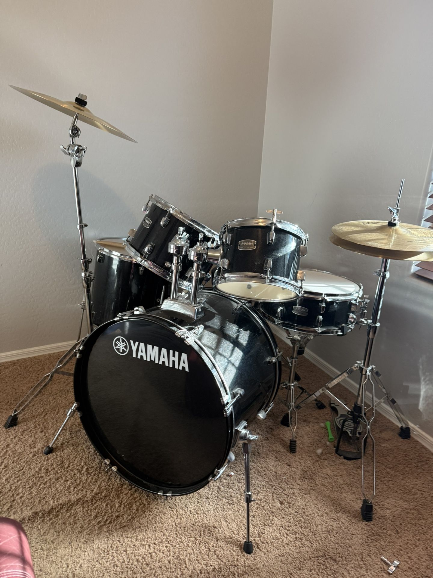 Yamaha Rydeen Full Drum Kit