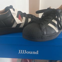 Limited Editon  Adidas Superstars 