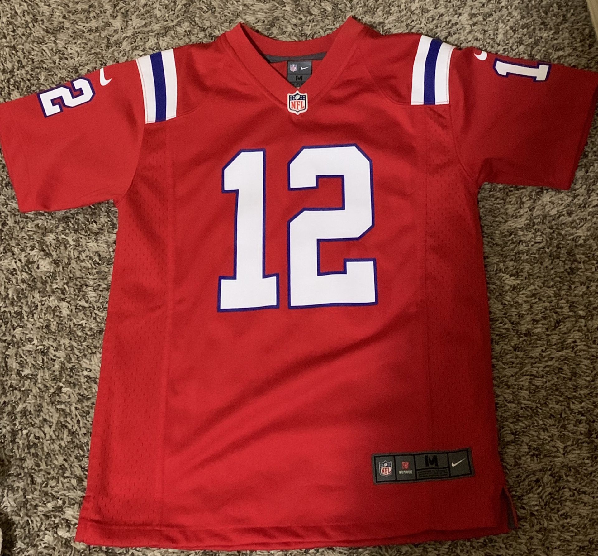 Child’s Med 10/12 red New England Patriots #12 Brady Nike jersey