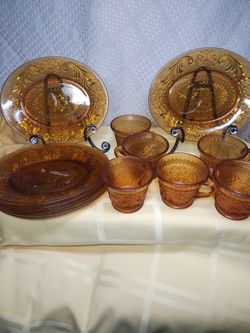 Vintage Tiara Indiana Glass Sandwich Snack SET Of 6.. Marbach and 410 at 78227 or 1604