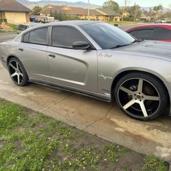 Dodge Charger 2014