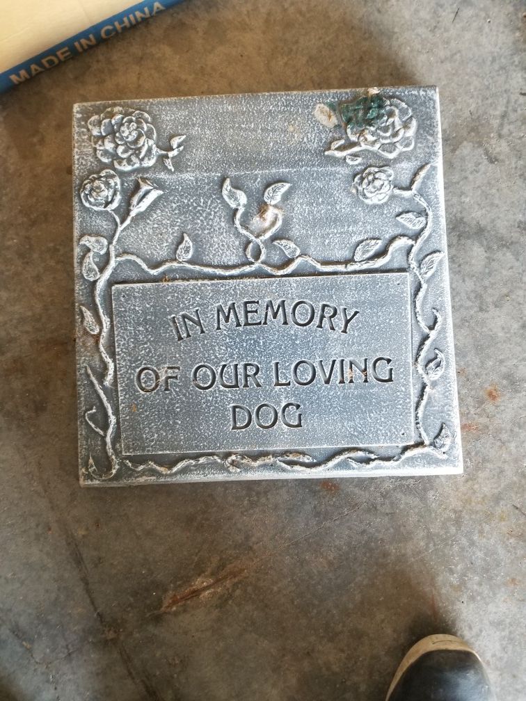 Dog headstone