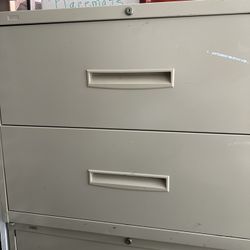 Metal Two Drawer Lateral Filing Cabinet 