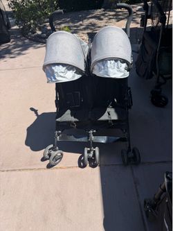 Double jeep stroller