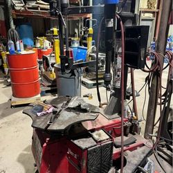 Ranger-Tire-Machine and Balancer 