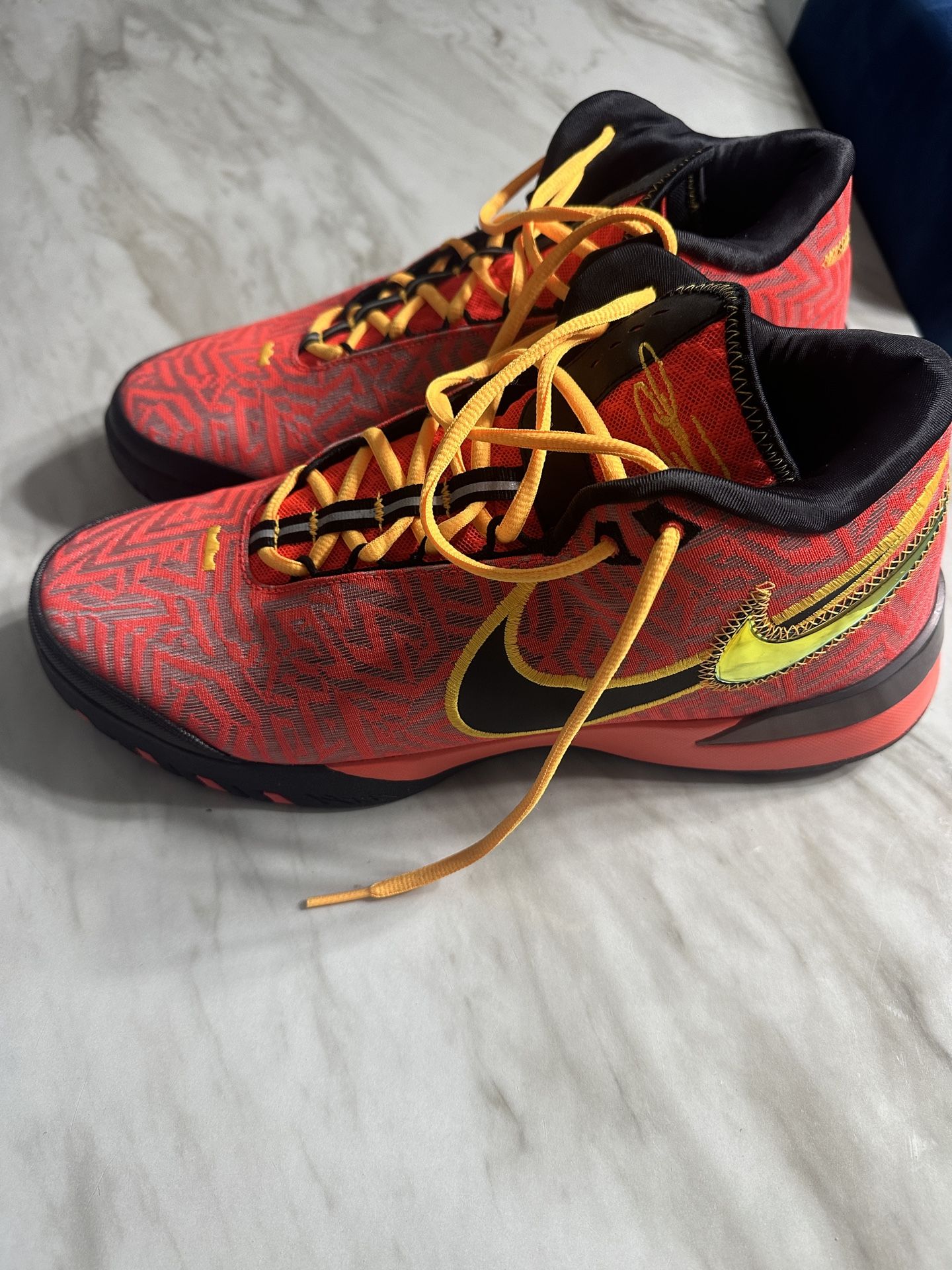 Lebron Genesis 2 Size 12