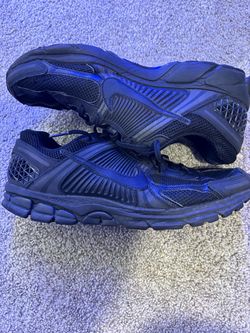 Nike Zoom Vomero Running Sneakers