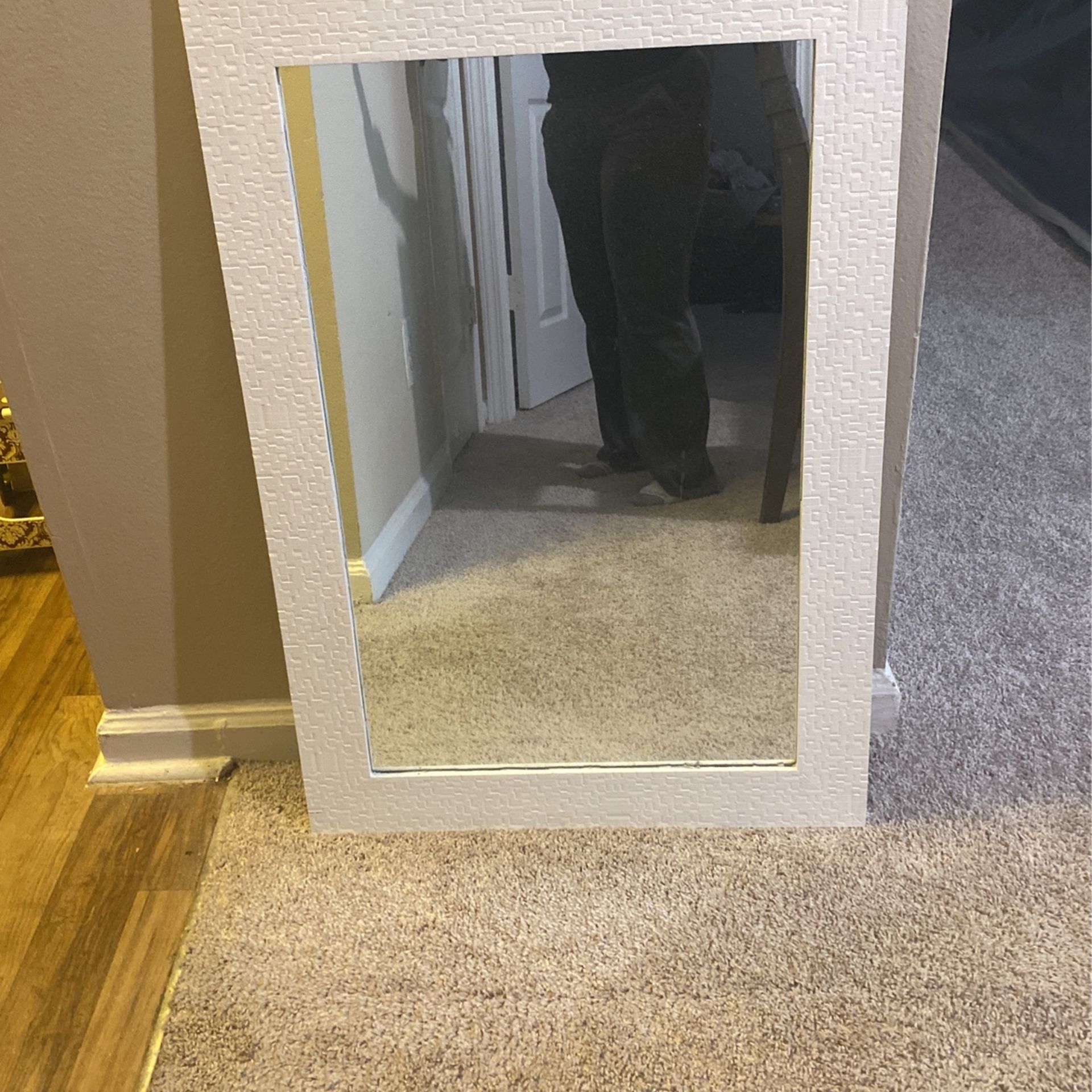Nice Wall Mirror White Like New