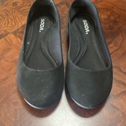 Soda Black Flats 