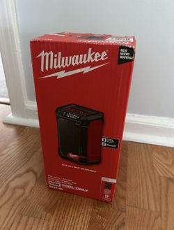 Milwaukee M12 Bluetooth Speaker/Radio 2951-20