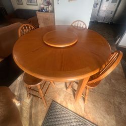 Round Solid Oak Dining Table Set 