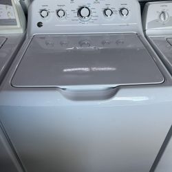 Top Load GE Washing Machine. 