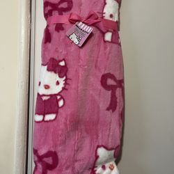 Hello Kitty Bow Blanket 