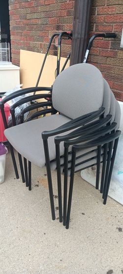 10 office Chairs