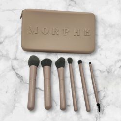 Morphe Bamboo & Charcoal Shaping Essential Infused Travel Brush 6pc Set + Case