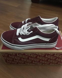 Port Royale/True White Old Skool Vans (Girls)