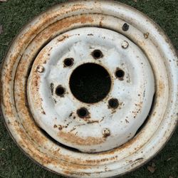 Old Datsun Truck Rim