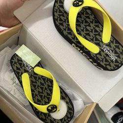 Michael Kors Girls Sandals 