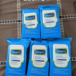 Cetaphil Gentle Skin Cleansing Cloths