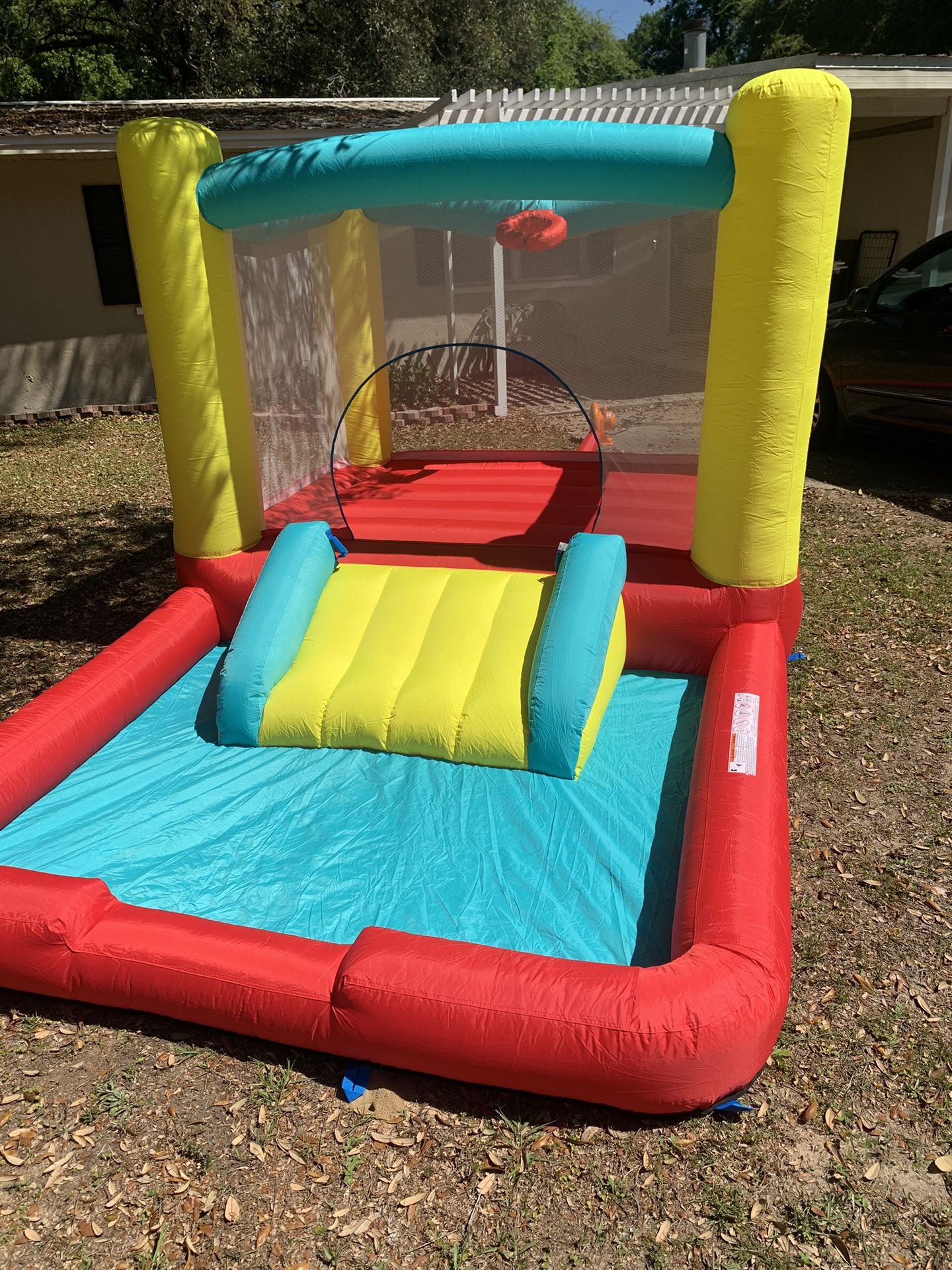 Bounce House With Blower