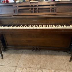 Stand Up Piano 