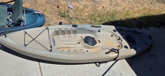 lifetime kayak- no seat